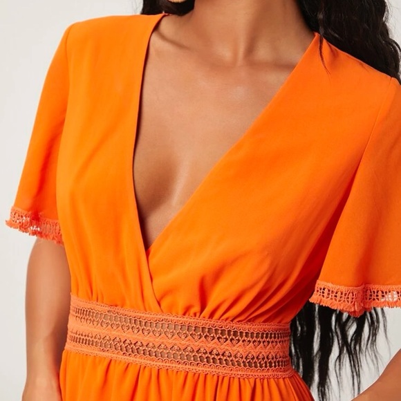 Boho butterfly sleeve lace insert dress - Picture 5 of 10